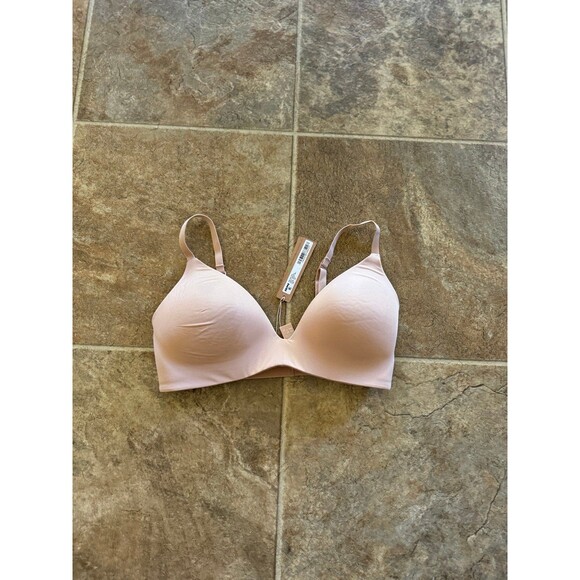 Skims Wireless Form Lightly Lined Bra Size 32C Clay